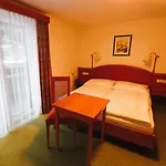 Fruehstueckspension Seeblick Bed & Breakfast 3*