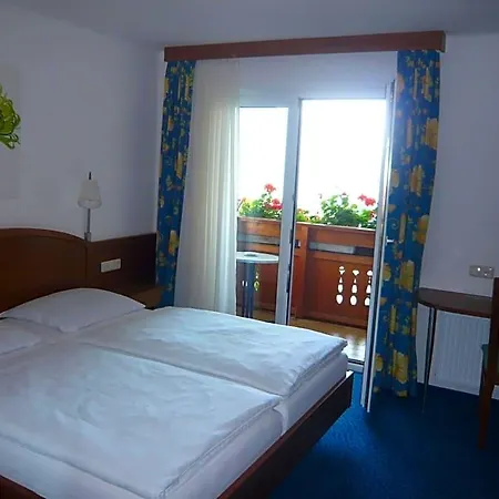 Fruehstueckspension Seeblick Bed and Breakfast 3*