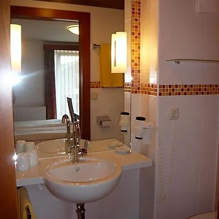 Bed and Breakfast Fruehstueckspension Seeblick 3*