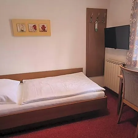 Fruehstueckspension Seeblick Bed and Breakfast Sankt Gilgen